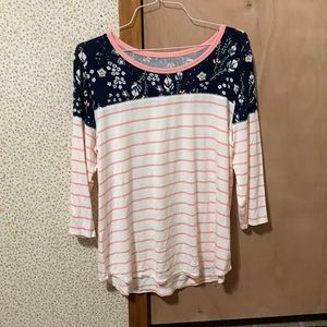 XL 24/7 Maurices long sleeve blouse